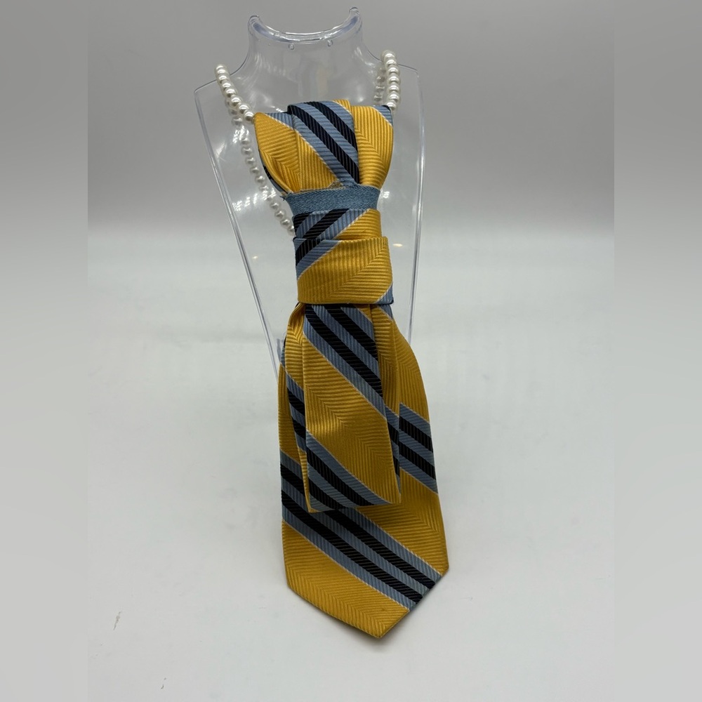 Stylish Striped Yellow and Blue Women's Pearl Tie